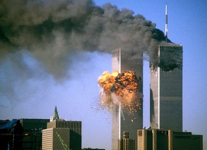 18-ani-de-la-atentatele-din-11-septembrie-2001.-Imaginile-care-ne-au-marcat-pe-toți.-VIDEO